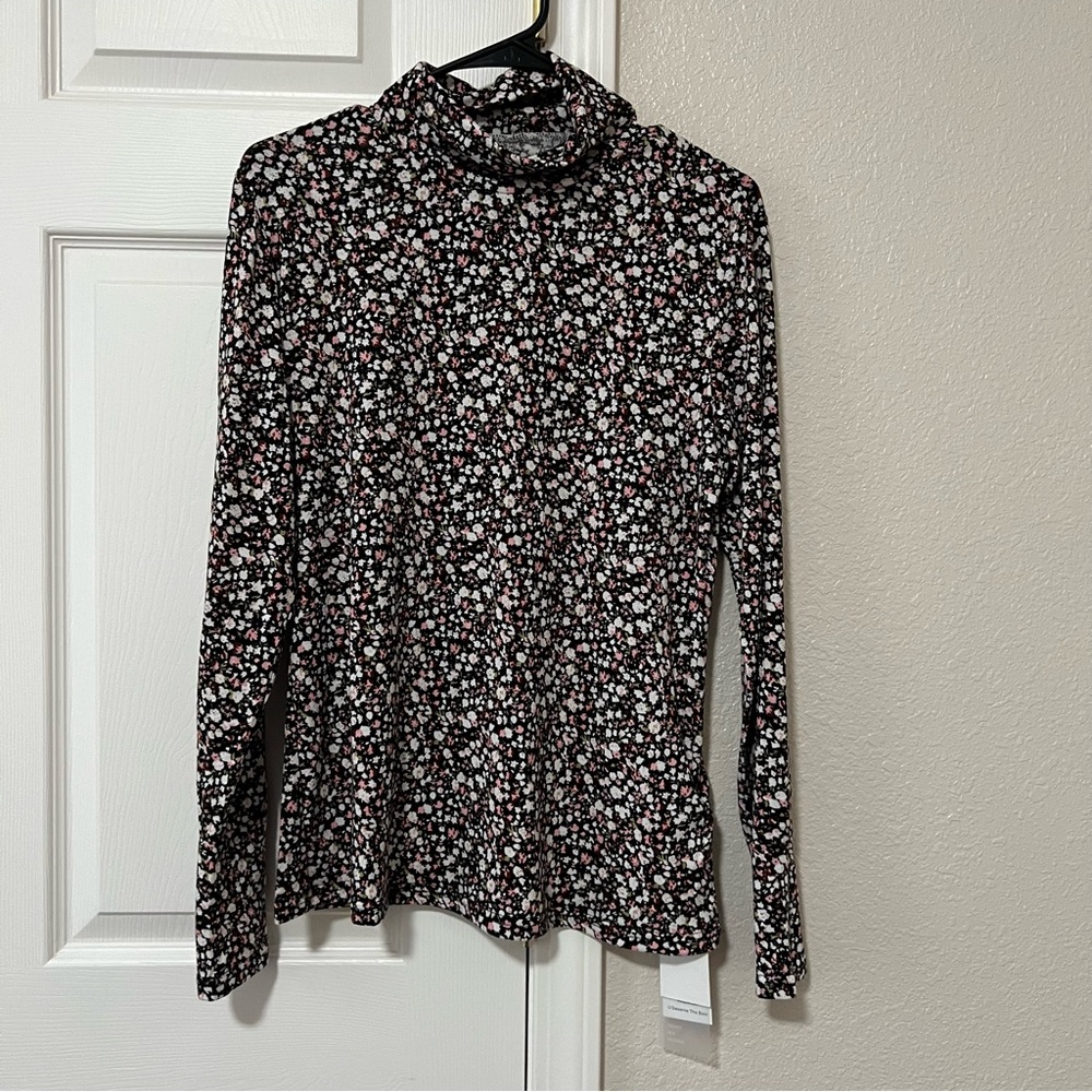 Luyaa Women’s Floral Turtleneck NWT Large
